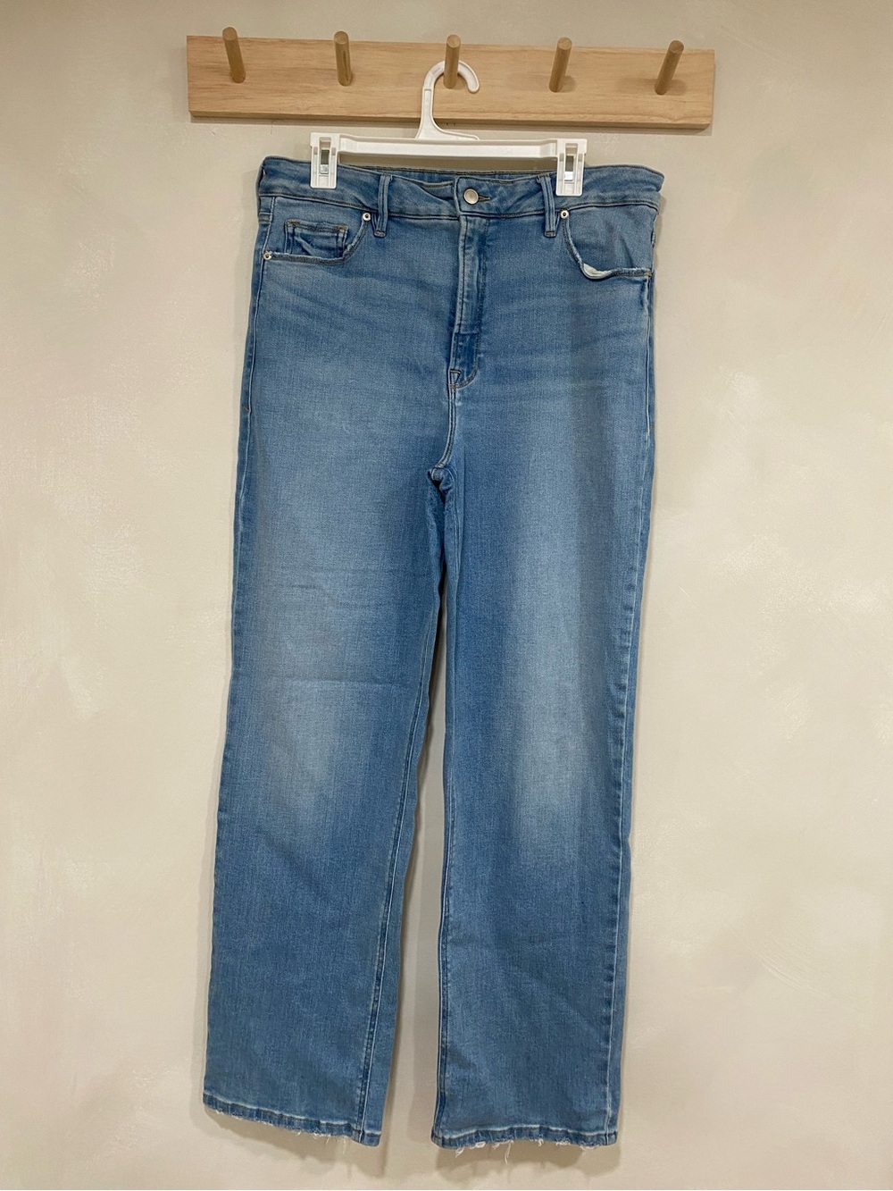 Good American Good True High Waist Straight Leg Jeans Size 14 / 32L